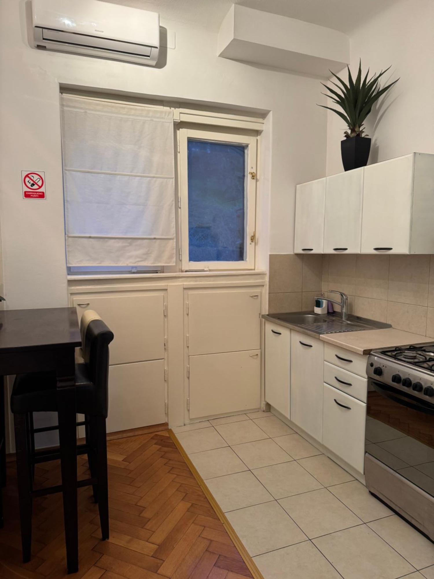 Studio Apartman Thalia 자그레브 외부 사진