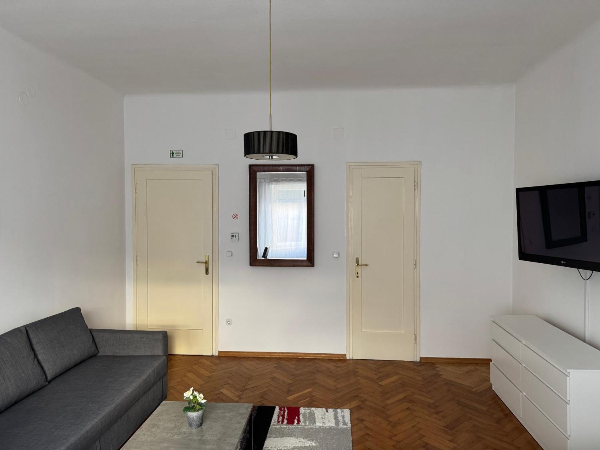 Studio Apartman Thalia 자그레브 외부 사진