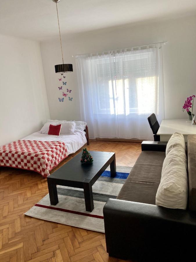 Studio Apartman Thalia 자그레브 외부 사진